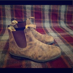 Blundstone Chelsea Boot in Rustic Brown
